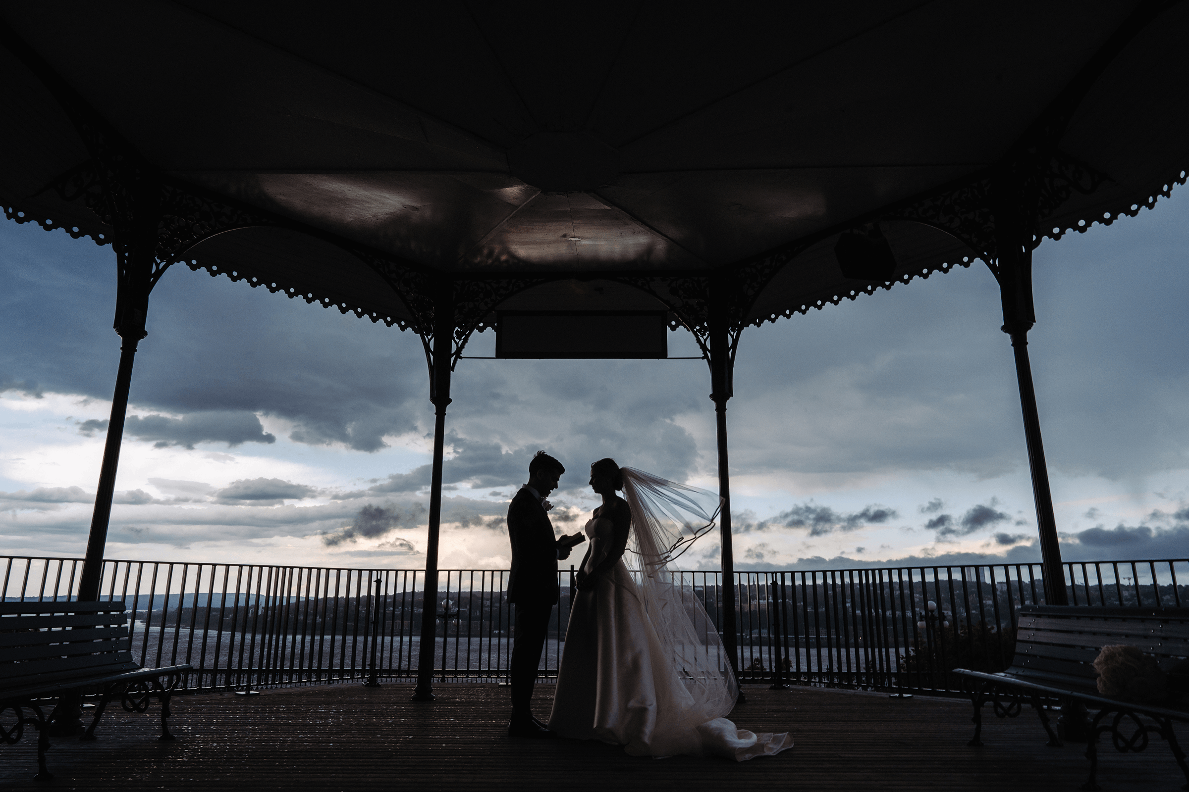 Quebec-elopement-photographer-romantic-vows