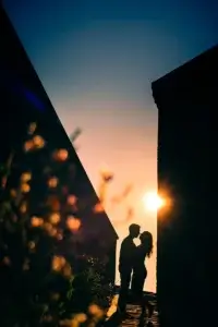 silhouette d'un couple dans la ville de Québec