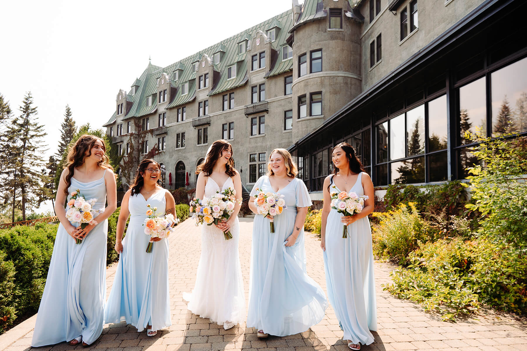 Manoir-Richelieu-Wedding-front-building