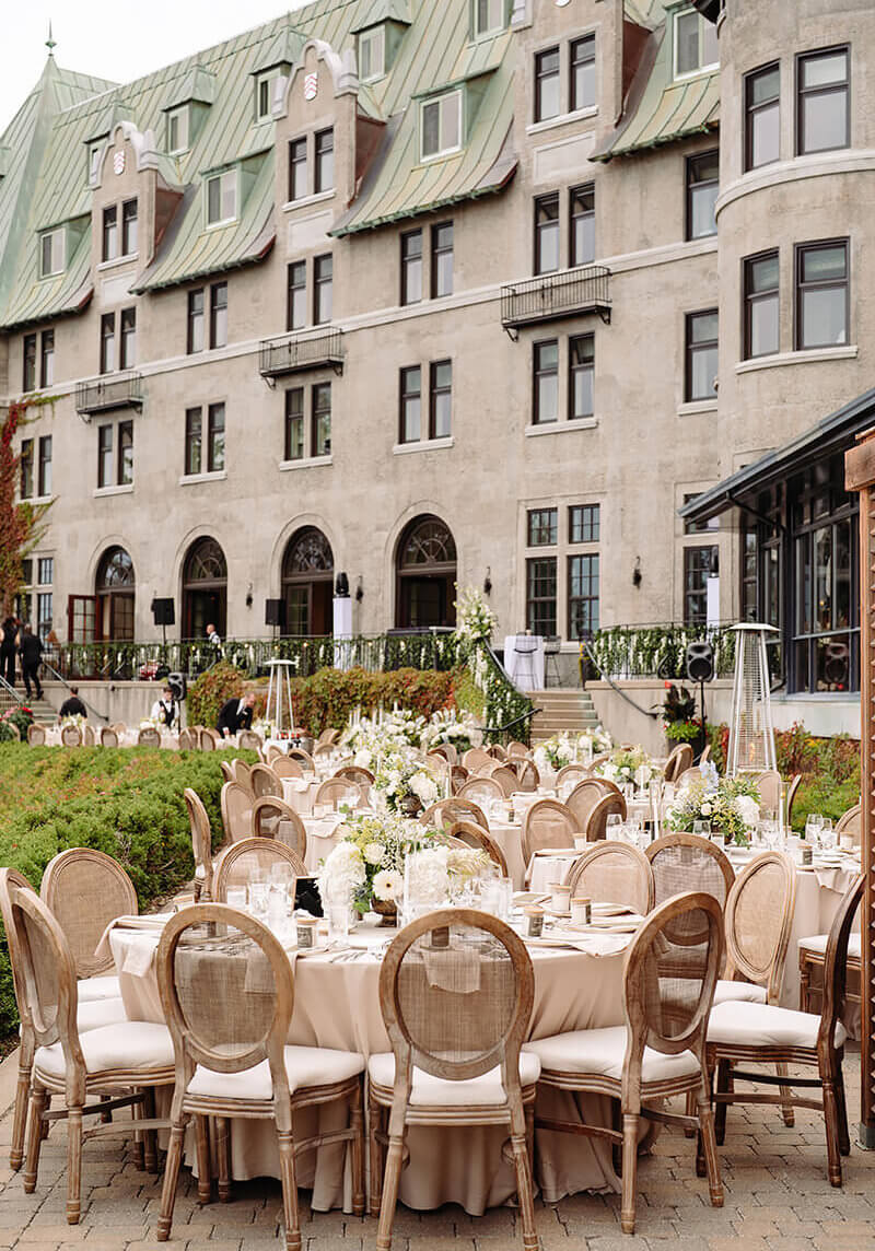 Manoir-Richelieu-Outside-dinner